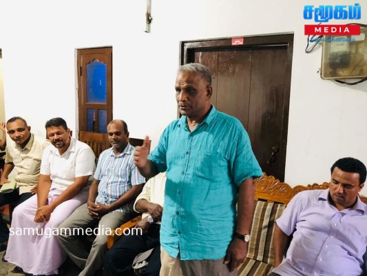 கட்சிக்குள் இருந்து கட்சியை அழிக்கும் செயற்பாடுகளுக்கு விரைவில்  முற்றுப்புள்ளி வைக்கப்படும் - ஸ்ரீலங்கா முஸ்லிம் காங்கிரஸ் பிரதி தேசிய அமைப்பாளர் உதுமாலெப்பை. 